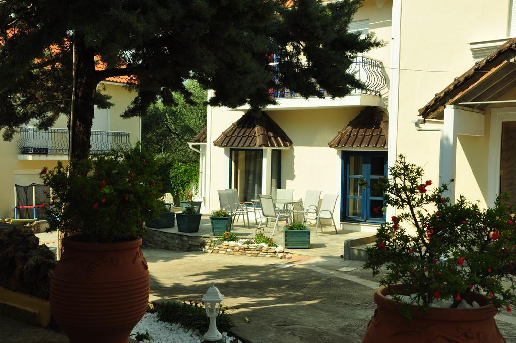 Mani Villas Скала-Сотирос Экстерьер фото