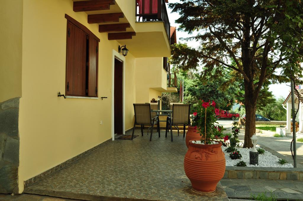 Mani Villas Скала-Сотирос Экстерьер фото